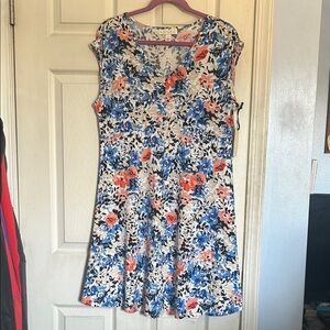 NWT Emaline Jersey knit v neck floral print sleeveless dress size large